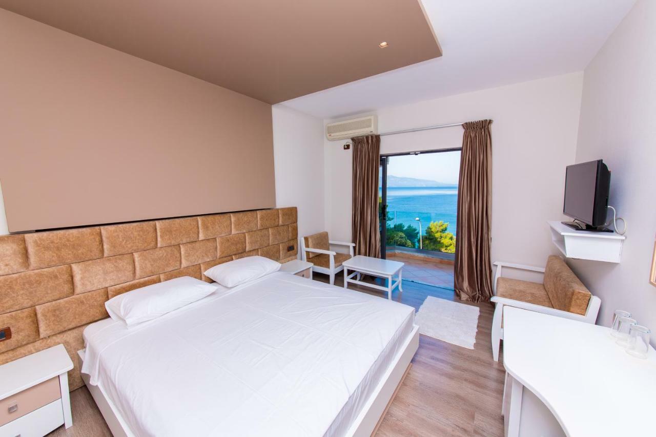 New Heaven Hotel Саранде Екстериор снимка
